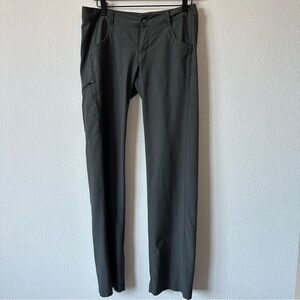 Patagonia woman’s grey pants